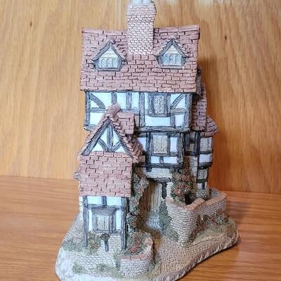 Lot 210: David Winter "Squires Hall" 1985