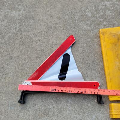 Lot 225: Road Caution Warning 