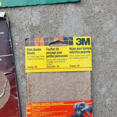 Lot 228: Sandpaper lot