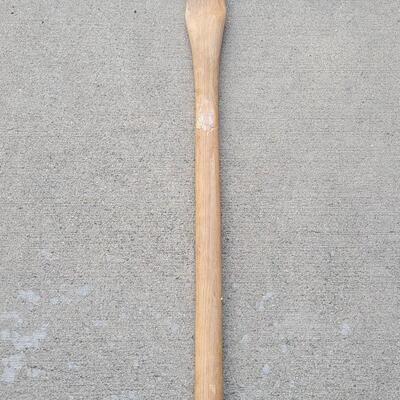Lot 242: Double Point Garden Tool
