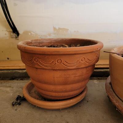 Lot 253: (2) Flower Pot with Dirt