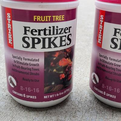 Lot 269: Fruit Trees Fertilizer Spikes