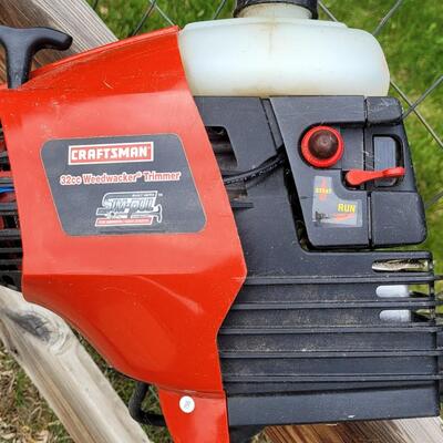 Lot 280: Craftsman Weed Eater 