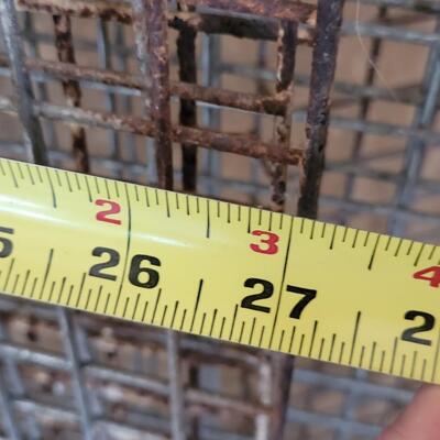 Lot 287: Dog Kennel (has some rusting)