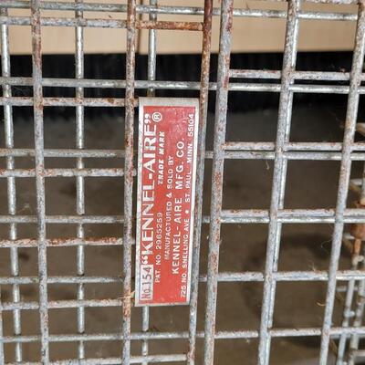 Lot 287: Dog Kennel (has some rusting)