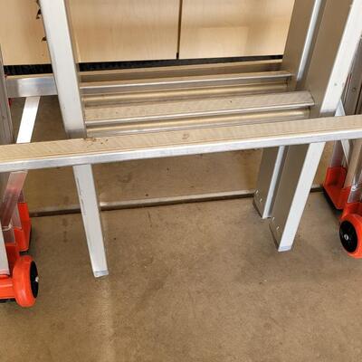 Lot 297: Little Giant Ladder 