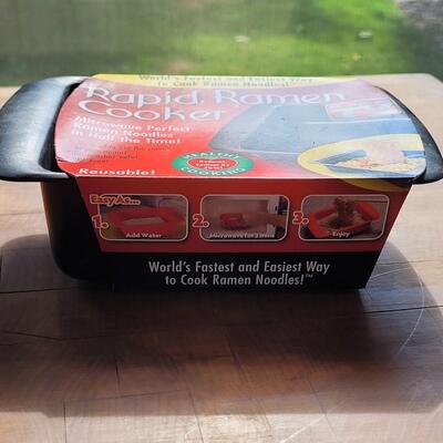 Lot 300: Rapid Ramen Cooker