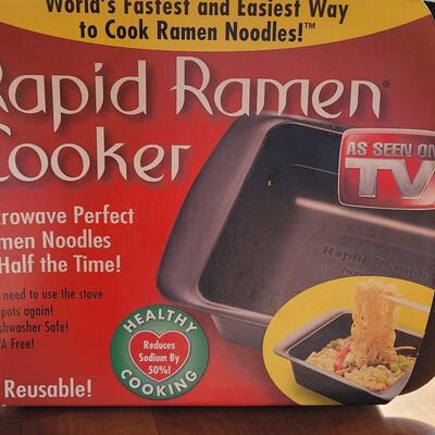 Lot 300: Rapid Ramen Cooker