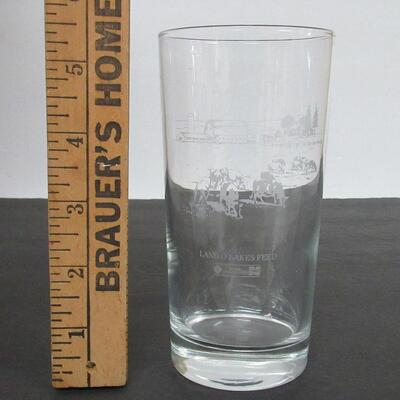 Vintage Land O Lakes Advertising Tumbler Etched Farm Pattern
