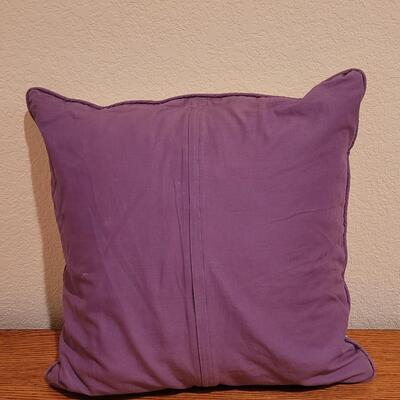 Lot 314: Purple and White Quilted Hawaiian Pillow