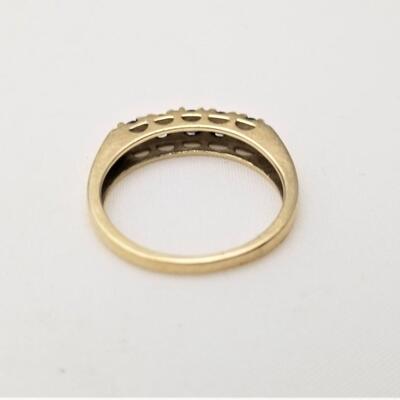 Lot #49  14kt Yellow Gold & Sapphire Ring