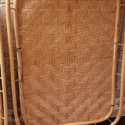 Lot 322: (7) Trays - set #1