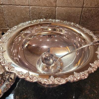 Lot 329: Silverplate Punch Bowl, Ladle, 12 cups and a Tray 