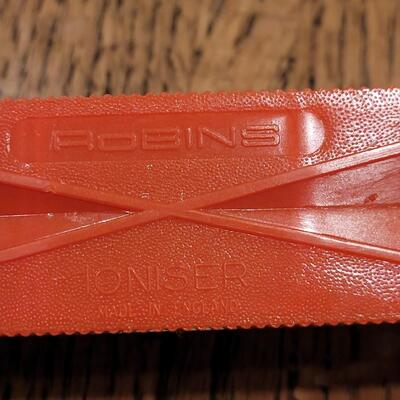 Lot 332: Vintage Vinyl Record and Accessories 