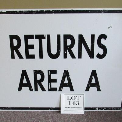 Vintage Sign Returns Area A Metal