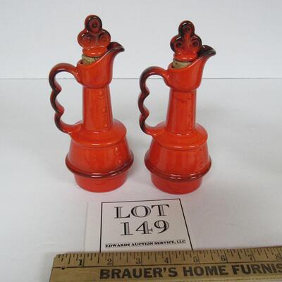 Vintage Metlox Poppytrail Red Rooster Pattern Oil and Vinegar Bottles (Orange and Brown Coloring)