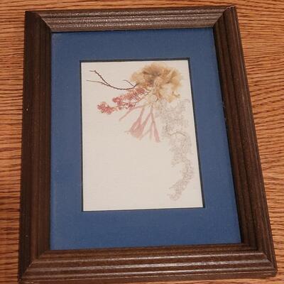 Lot 347: Pressed Flower Picture