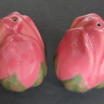 Franciscan Desert Rose Salt and Pepper Rose Shaped Unmarked