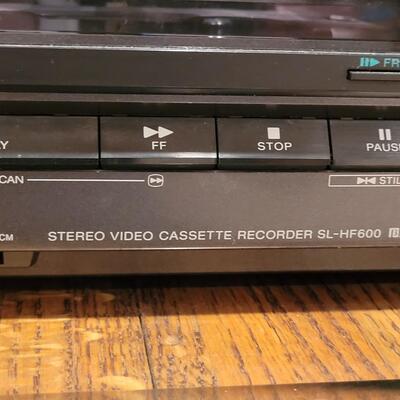 Lot 361: Sony Betamax with Remote 