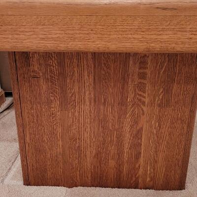Lot 366: Mid Century Modern Side Table (Hollow base---glass not Beveled on this one)