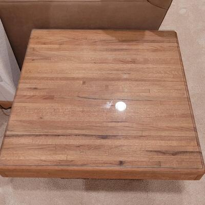 Lot 366: Mid Century Modern Side Table (Hollow base---glass not Beveled on this one)
