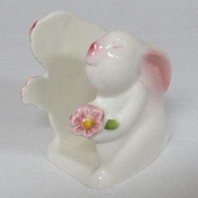 Older Avon Rabbit Napkin Holder and Snack Plate