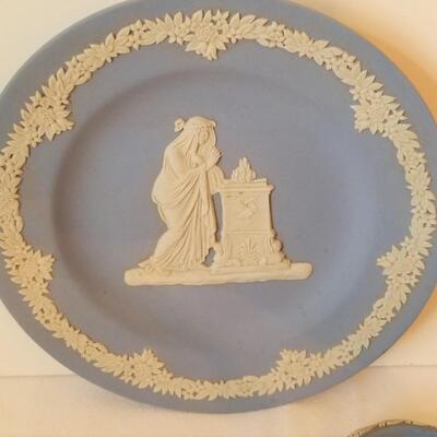 Lot #57 2 Pieces of Wedgwood China - Plate/Trinket Dish