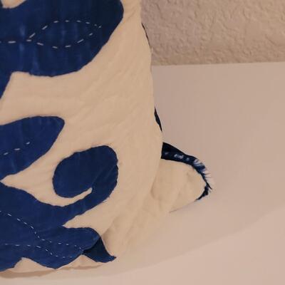 Lot 371: Hawaiian Blue & White Quilted Pillow
