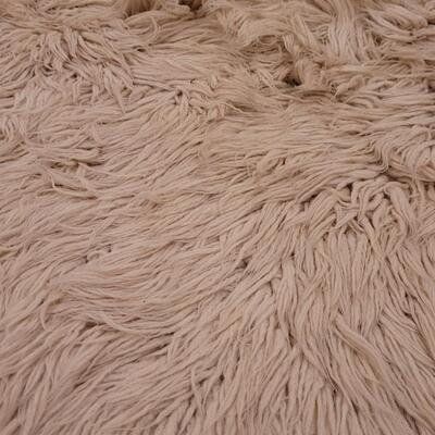 Lot 373: Flokati Rug from Greece