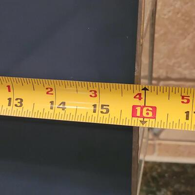 Lot 381: Glass Octagon Case with Extra Mirror