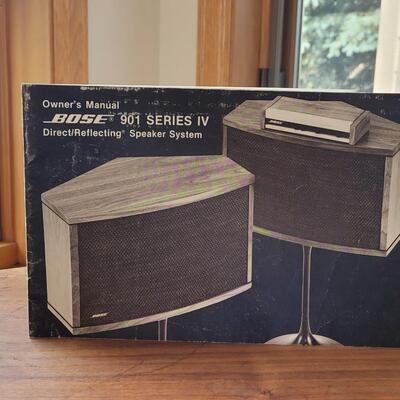 Lot 395: Mid Century Modern Bose 901 Series IV with Manual and Original Boxes