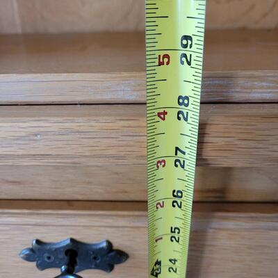 Lot 400: 2 piece Oak Locking Drop Shelf and Cabinet 