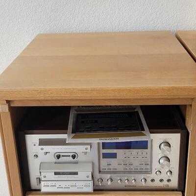 Lot 402: Oak Shelf