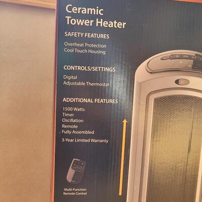 Lot 412: Lasko Ceramic Heater