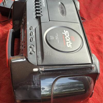 Lot 418: Sony Sport Radio