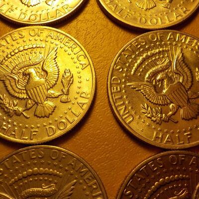 6- Kennedy half dollars 1973,74,79,72.
