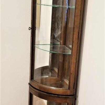 Lot #71  Lighted Curio Cabinet