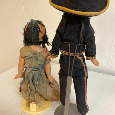  Vintage set of dolls, in  Spanish costume. 
