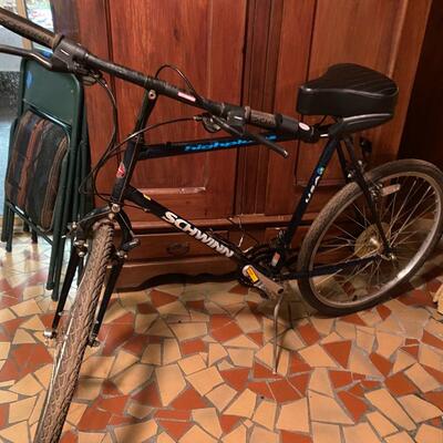 Schwinn mens bike. Highplains 21 speed