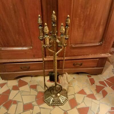 Fireplace Set B