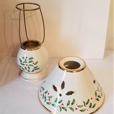 Lot #79  LENOX Holiday Candle Lamp - new in box
