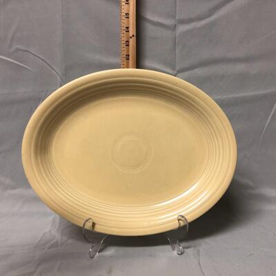 Lot 16 - Vintage Fiestaware Oval Platter