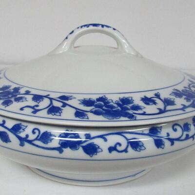 Nice Quality Vintage Royal Sometuke Nippon Covered Casserole