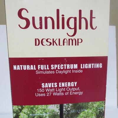 Never Used Sunlight Desklamp Gives Natural Full Spectrum Lighting