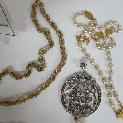 Lot of Older Costume Jewelry Necklaces and Bracelets, Chunky