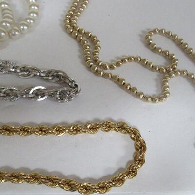 Lot of Costume Jewelry Fake Pearls, Avon Slider Chain, Necklaces, Lisner Bracelet