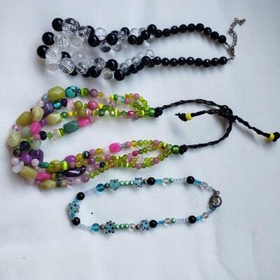 3 costume vintage necklaces