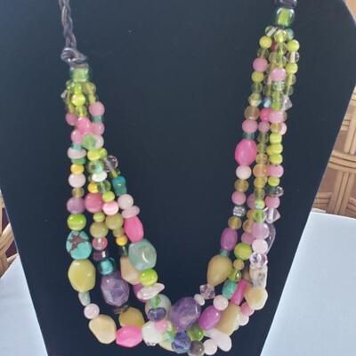 3 costume vintage necklaces