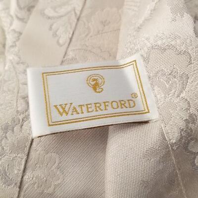 Lot #90  Set of 8 WATERFORD Dinner Napkins