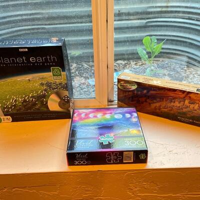 #239 Puzzles & Game Lot of 3